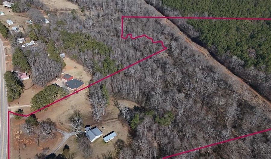 2977 Georgia Highway 120, Tallapoosa, GA 30176 - 3 Beds, 2 Bath