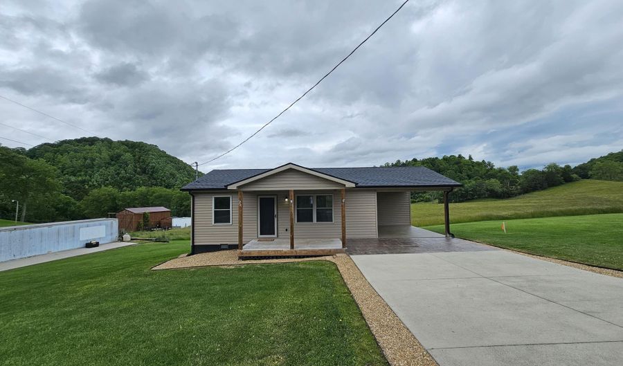 27337 Rich Valley Rd, Abingdon, VA 24210 - 2 Beds, 1 Bath