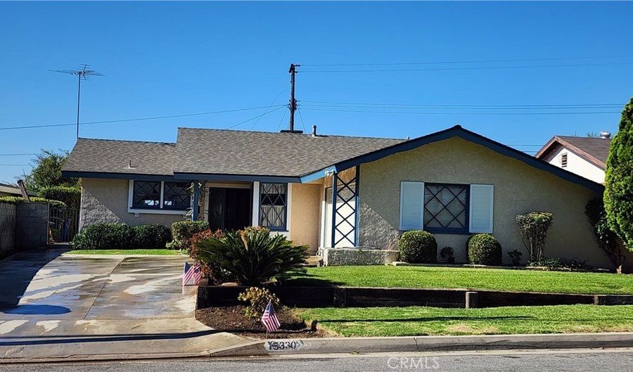 15330 Alicante Rd, La Mirada, CA 90638 - 3 Beds, 2 Bath