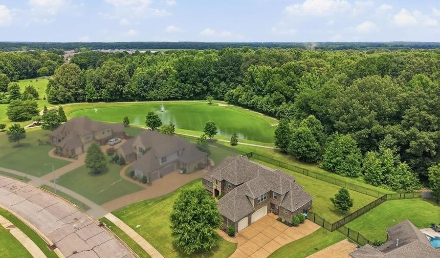 6000 BRANDON BROOK Dr, Arlington, TN 38002 - 5 Beds, 4 Bath