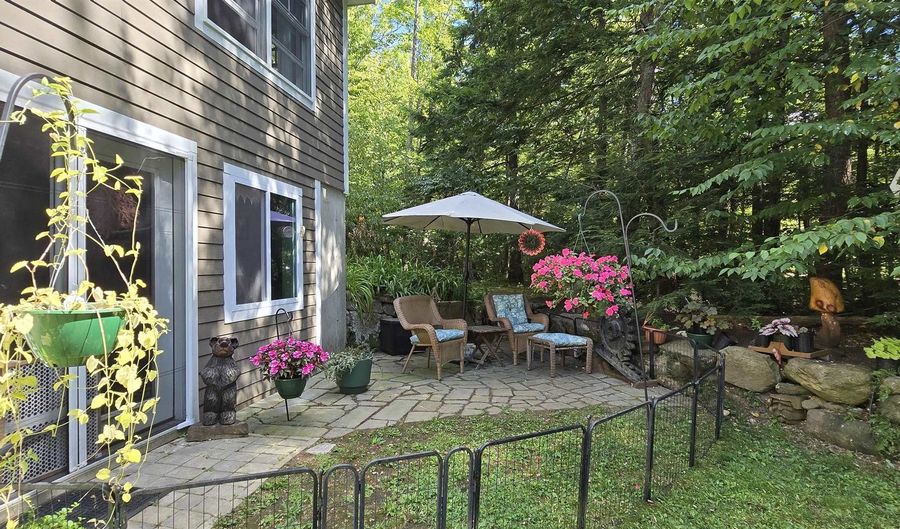 150 Hamwoods Rd, Alton, NH 03809 - 4 Beds, 4 Bath