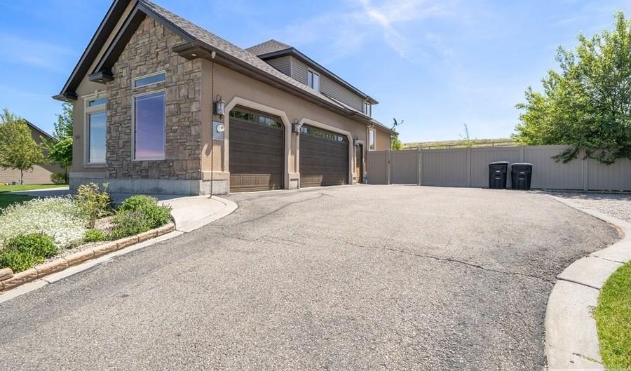 3543 S Boulder Creek Ln, Ammon, ID 83406 - 7 Beds, 4 Bath