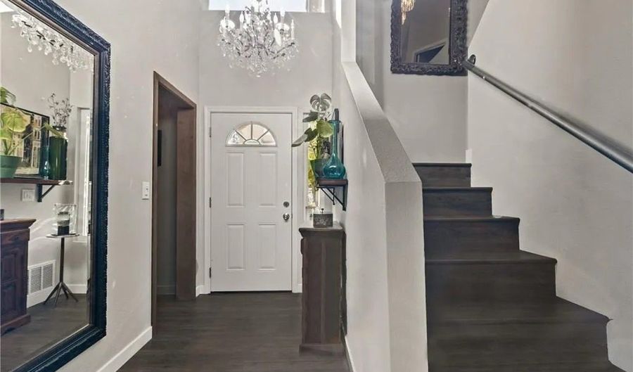 2708 Grove Ave, Carlsbad, CA 92008 - 4 Beds, 3 Bath