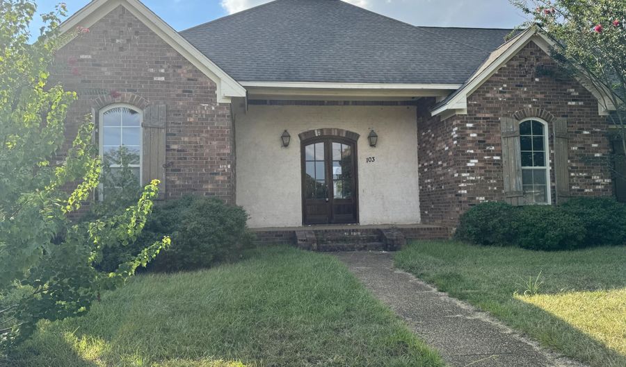 103 Rosemont Dr, Brandon, MS 39042 - 5 Beds, 5 Bath