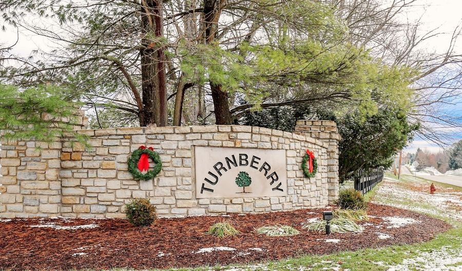 1136 Stewarton, Cincinnati, OH 45102 - 4 Beds, 4 Bath