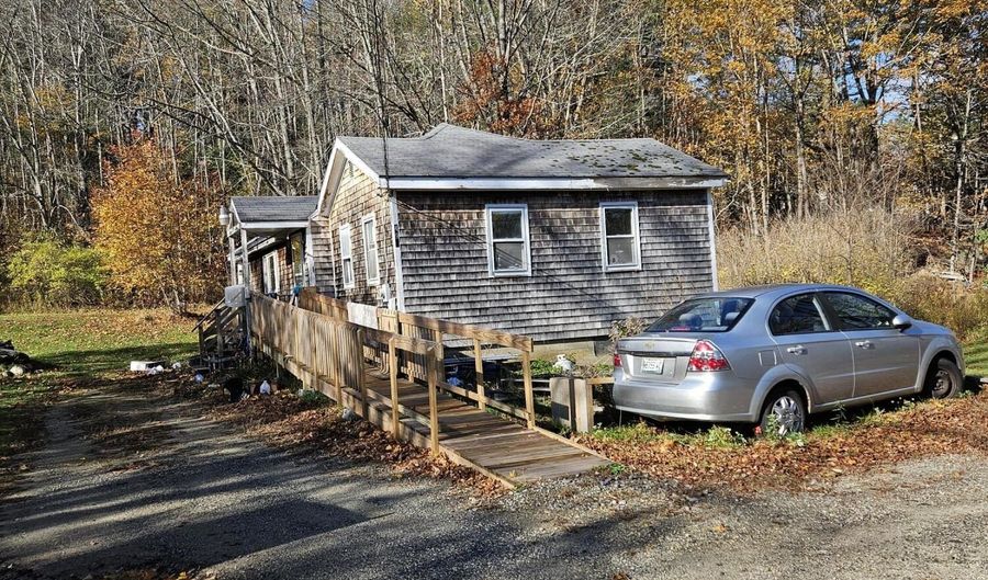 498 High St, Bath, ME 04530 - 2 Beds, 0 Bath