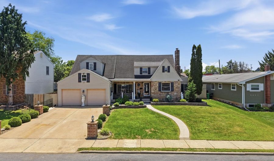 1138 E TREMONT St, Allentown, PA 18104 - 4 Beds, 4 Bath