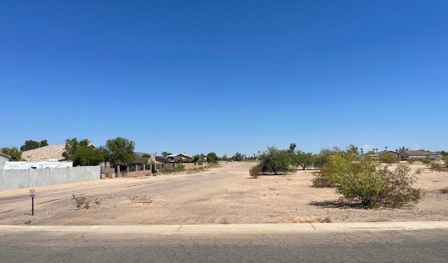 15220 S COUNTRY CLUB Dr 1740, Arizona City, AZ 85123 - 0 Beds, 0 Bath