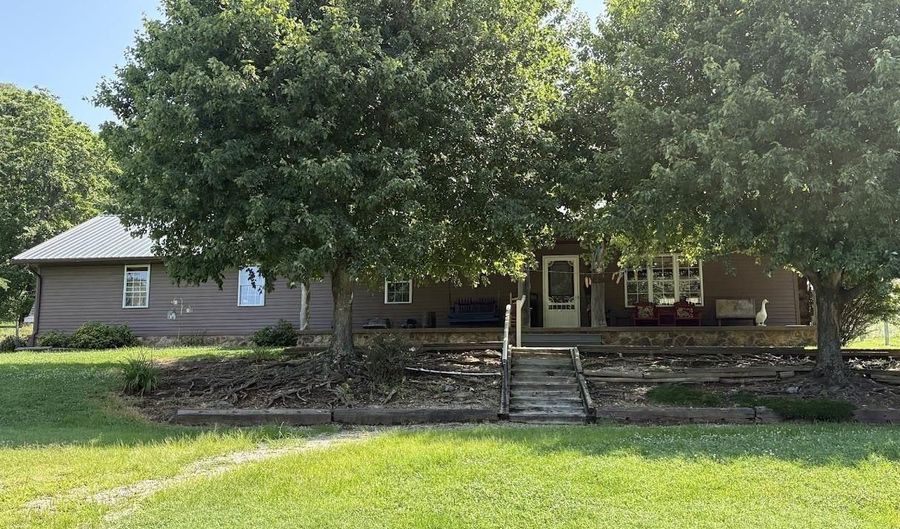 26304 Channel Rd, Birdseye, IN 47513 - 2 Beds, 4 Bath