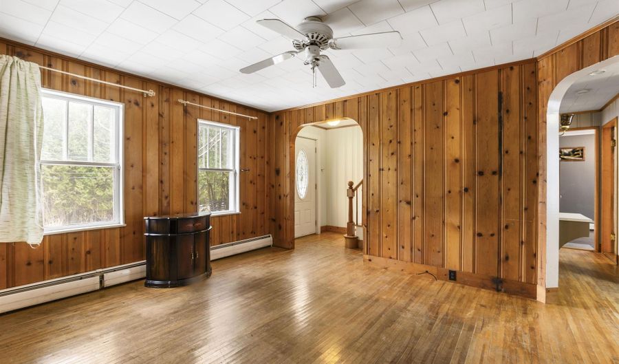 218 Breezy Hill Rd, Barton, VT 05822 - 4 Beds, 1 Bath