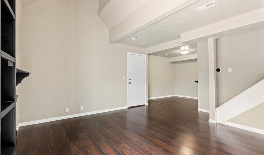 88 W 50 S C9, Centerville, UT 84014 - 3 Beds, 2 Bath