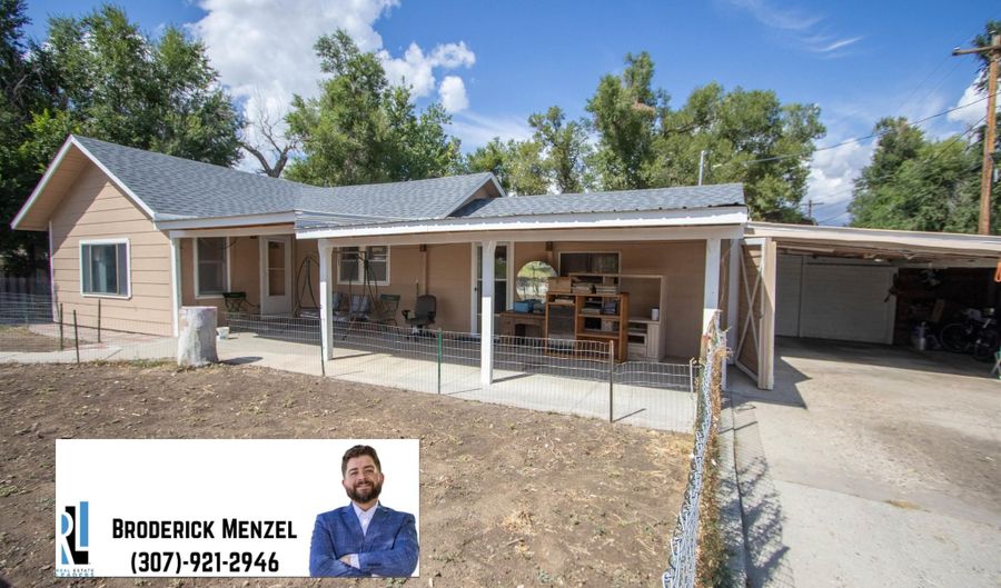 604 E H St, Casper, WY 82601 - 2 Beds, 1 Bath