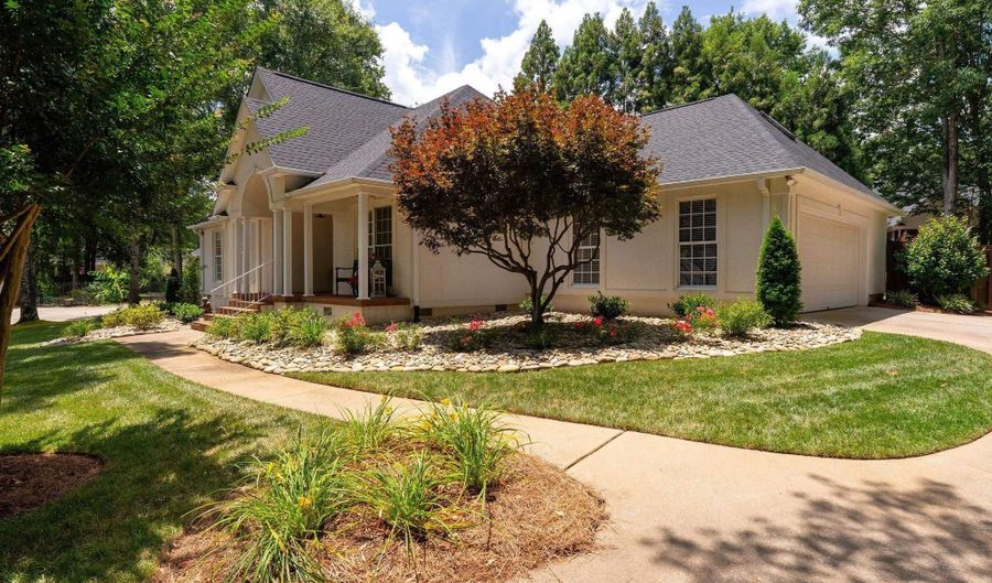 350 Wild Rose Ct, Boiling Springs, SC 29316 - 3 Beds, 2 Bath