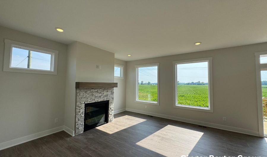 11268 Shoreline Dr 123, Allendale, MI 49401 - 4 Beds, 3 Bath