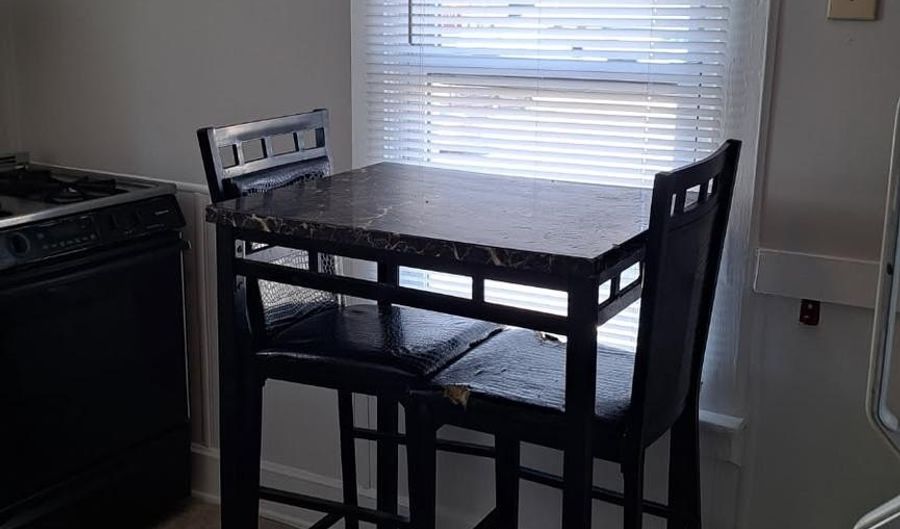 310 N MAIN St 2Nd Floor, Bel Air, MD 21014 - 1 Beds, 1 Bath