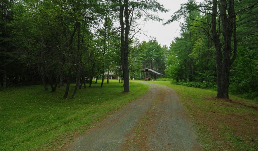 47 Gales Rd, Abbot, ME 04406 - 4 Beds, 2 Bath
