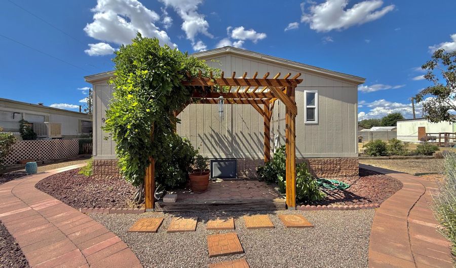 912 W MAPLE Ave, Bloomfield, NM 87413 - 3 Beds, 2 Bath