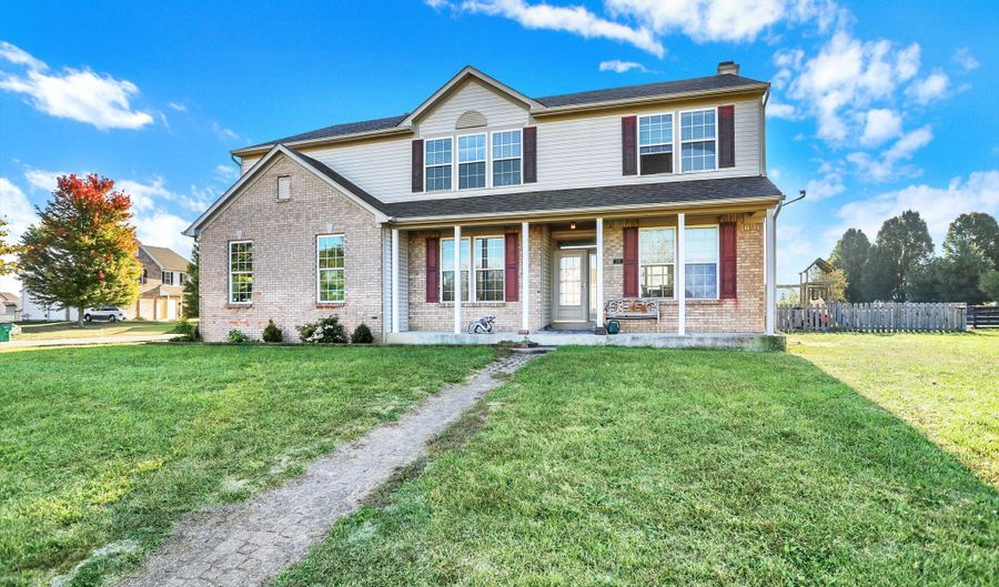 2161 Silver Rose Dr, Avon, IN 46123 - 5 Beds, 3 Bath