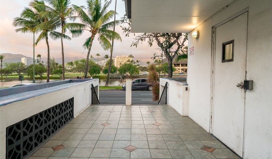 2509 Ala Wai Blvd 301, Honolulu, HI 96815 - 1 Beds, 2 Bath