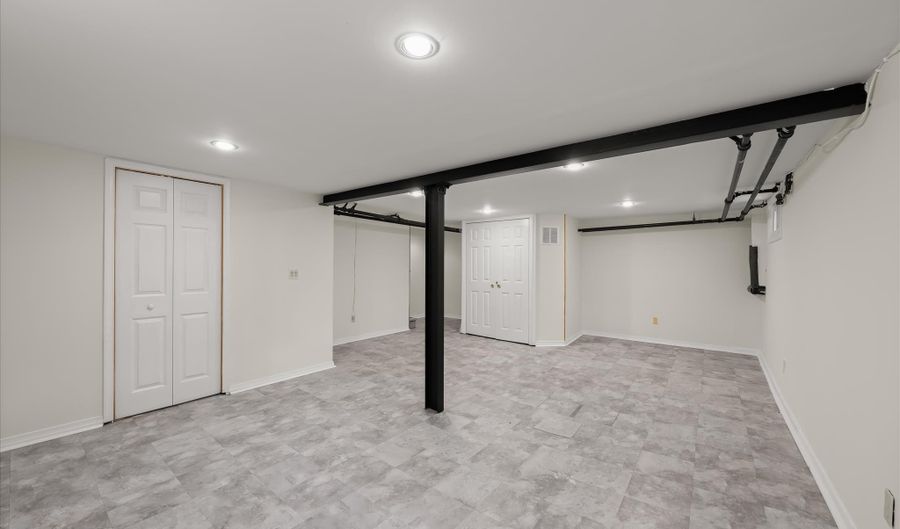 4407 HIGHLAND Ave, Bethesda, MD 20814 - 3 Beds, 3 Bath