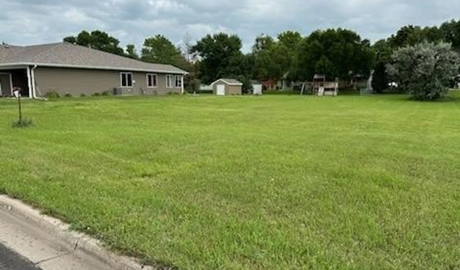 1612 Olive Dr, Aberdeen, SD 57401 - 0 Beds, 0 Bath