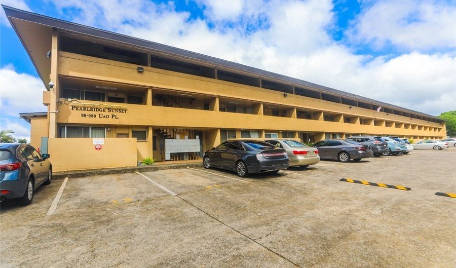 98-080 Uao Pl A11, Aiea, HI 96701 - 3 Beds, 1 Bath