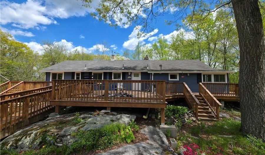29 Parker St, Glocester, RI 02814 - 4 Beds, 2 Bath