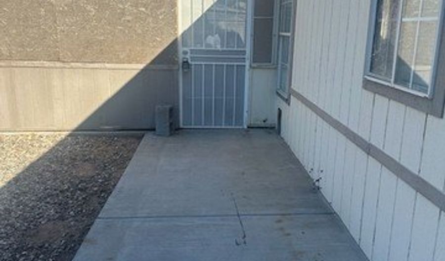 1826 Arrowhead Cv, Bullhead City, AZ 86442 - 2 Beds, 1 Bath