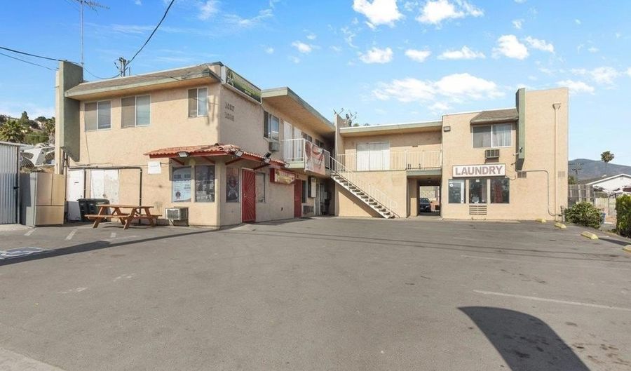1015 Grand Avenue 17, Spring Valley, CA 91977 - 6 Beds, 0 Bath