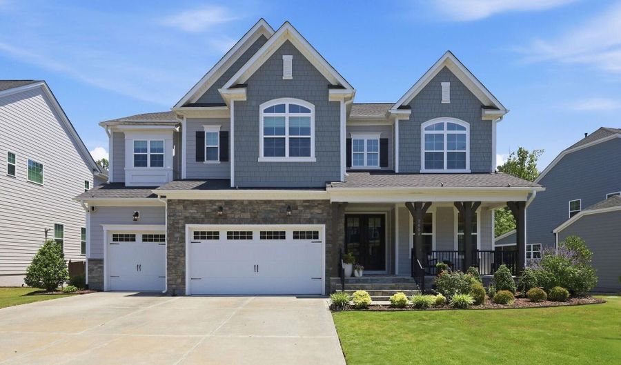 2408 Canoe Creek Ln, Apex, NC 27523 - 5 Beds, 6 Bath