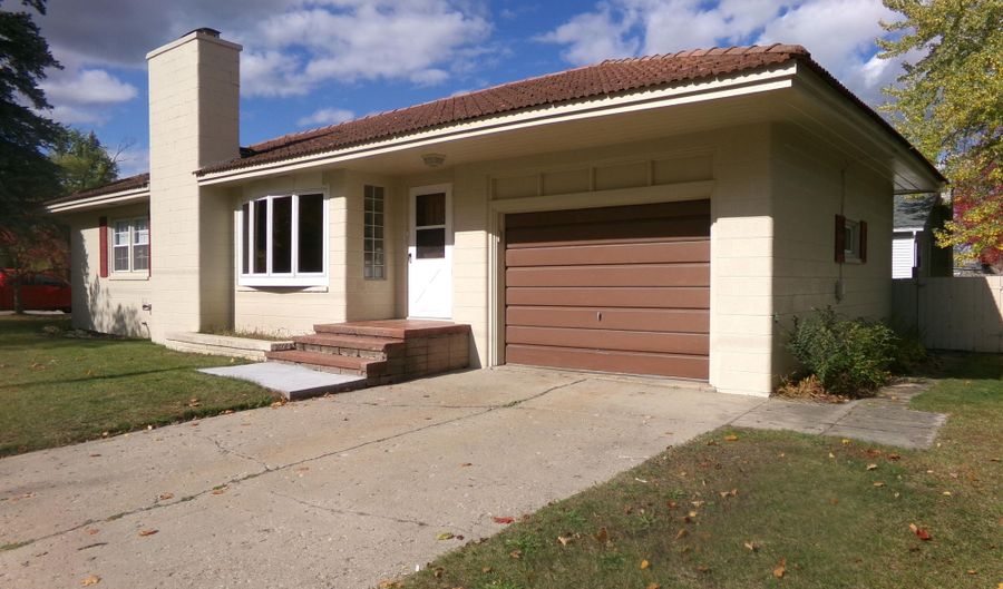 2151 S Third Ave, Alpena, MI 49707 - 3 Beds, 1 Bath