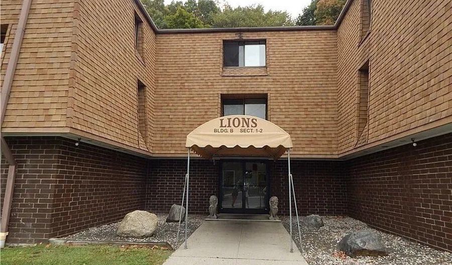 126 Triangle St A16, Danbury, CT 06810 - 1 Beds, 1 Bath