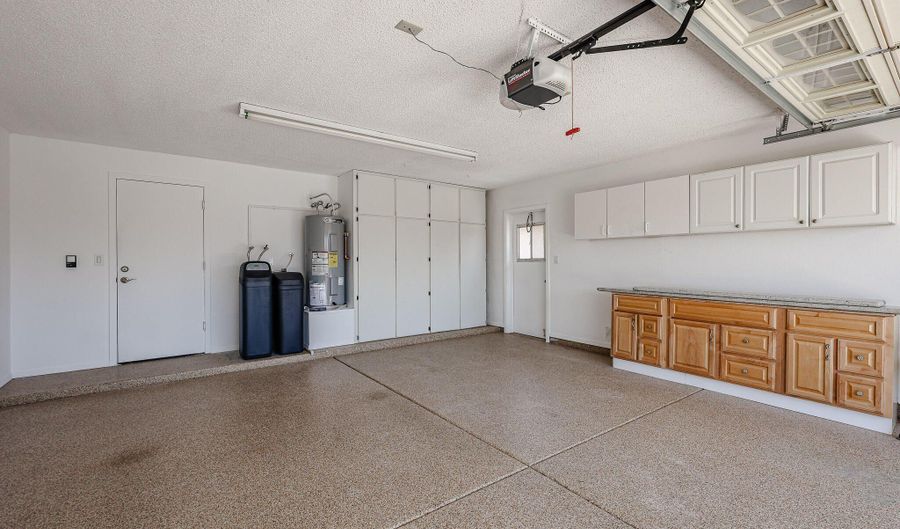 25809 S HOLLYGREEN Dr, Sun Lakes, AZ 85248 - 3 Beds, 3 Bath