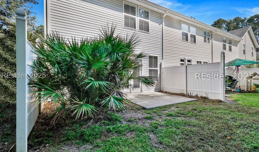 7 Sugar Maple St, Bluffton, SC 29910 - 3 Beds, 3 Bath
