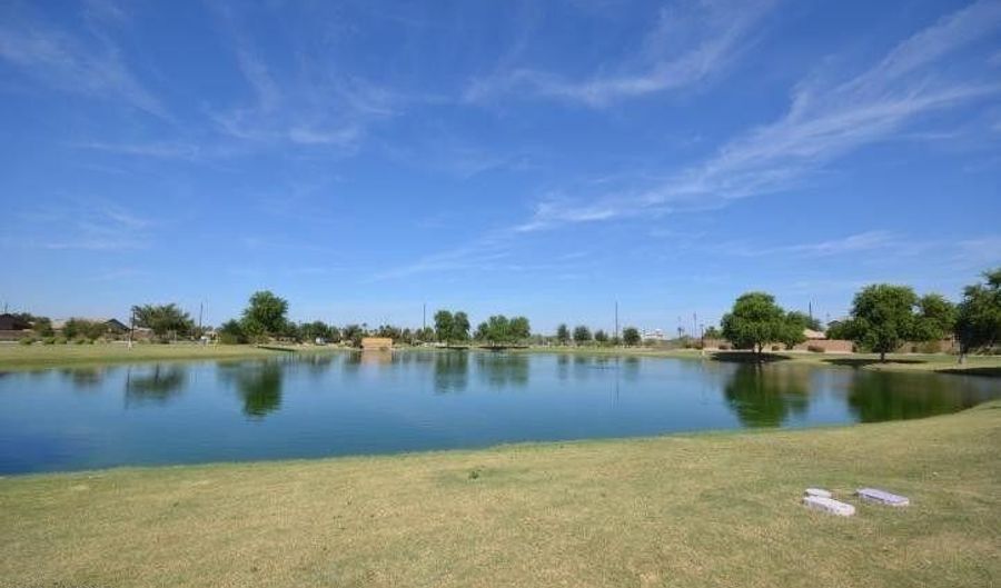 4842 E FIRESTONE Dr, Chandler, AZ 85249 - 5 Beds, 4 Bath