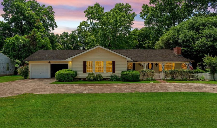 331 Gray St, Belcher, LA 71004 - 3 Beds, 3 Bath