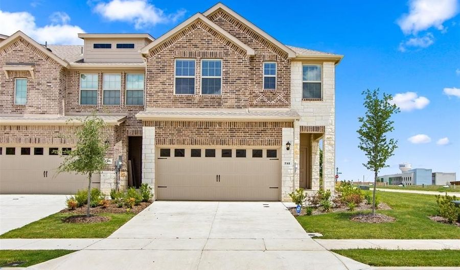 712 Lone Rock Dr, Anna, TX 75409 - 3 Beds, 3 Bath