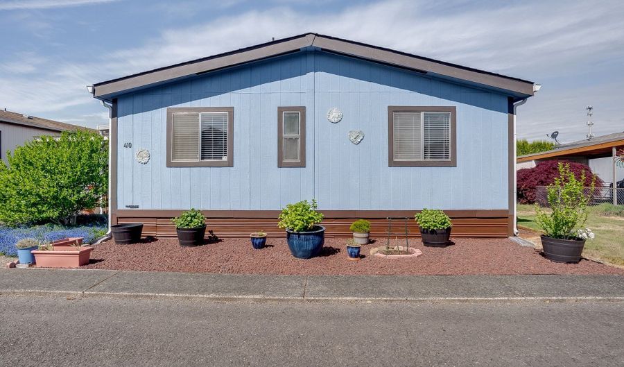 300 SW 7TH Ave 410, Battle Ground, WA 98604 - 3 Beds, 2 Bath