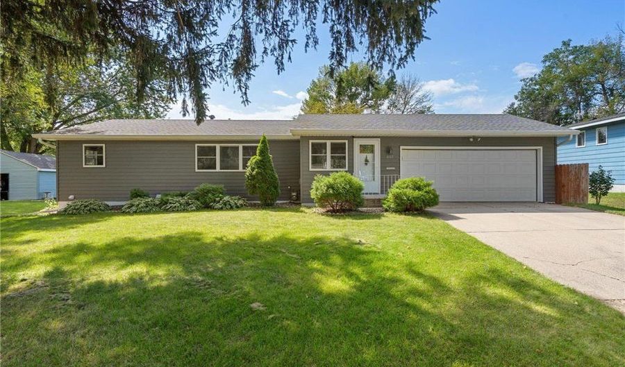 603 19th St NW, Austin, MN 55912 - 2 Beds, 2 Bath