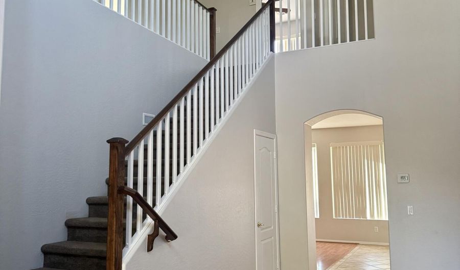 11572 W VIRGINIA Ave, Avondale, AZ 85392 - 4 Beds, 3 Bath