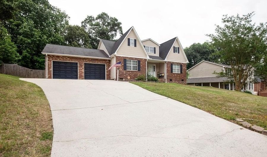 318 Daniel Paul Dr, Archdale, NC 27263 - 4 Beds, 3 Bath