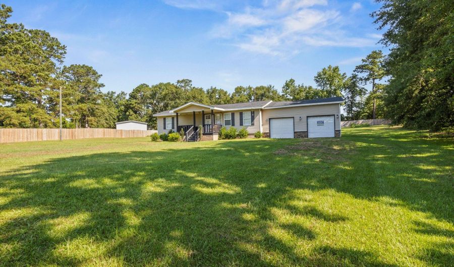 18 Whaley Rd, Blackville, SC 29817 - 4 Beds, 2 Bath