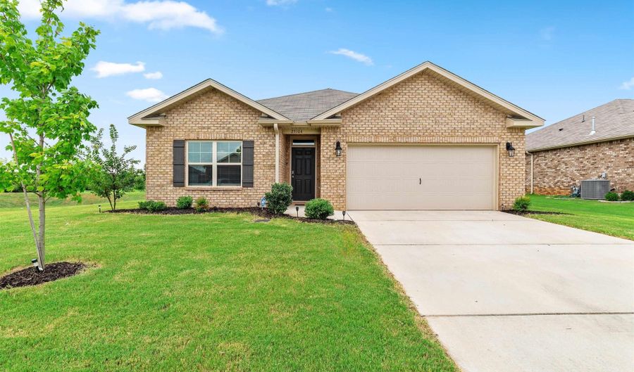 25104 Delilah Cir, Athens, AL 35613 - 4 Beds, 2 Bath