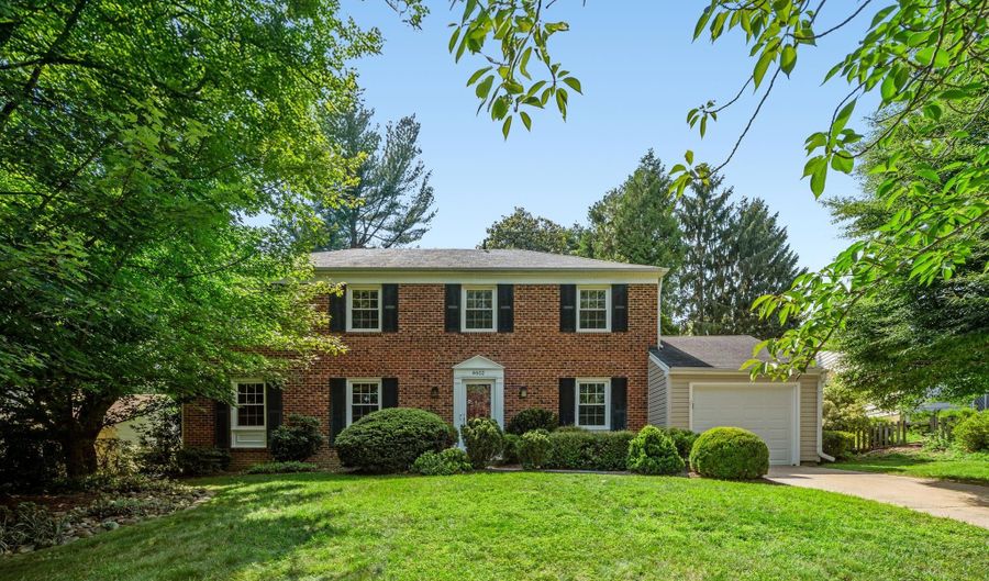 4602 ORDINARY Ct, Annandale, VA 22003 - 5 Beds, 3 Bath