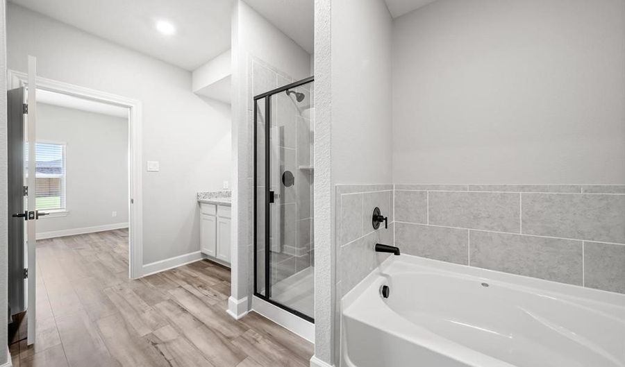 2100 Brentwood Dr, Anna, TX 75409 - 5 Beds, 3 Bath