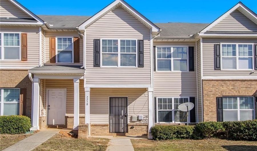 2258 Bigwood Trl, Atlanta, GA 30349 - 3 Beds, 3 Bath
