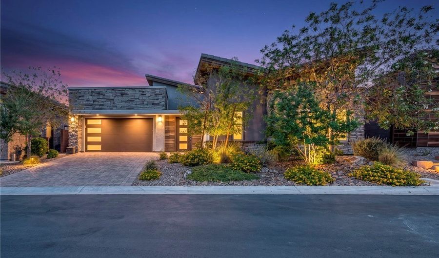 6184 Willow Rock St, Las Vegas, NV 89135 - 3 Beds, 3 Bath