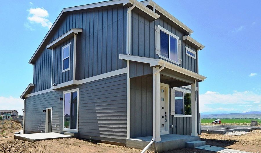 1039 Spartan Ave, Berthoud, CO 80513 - 3 Beds, 3 Bath