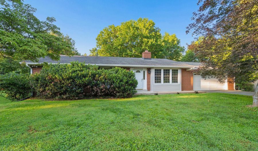 12408 W OLD BALTIMORE Rd W, Boyds, MD 20841 - 4 Beds, 3 Bath