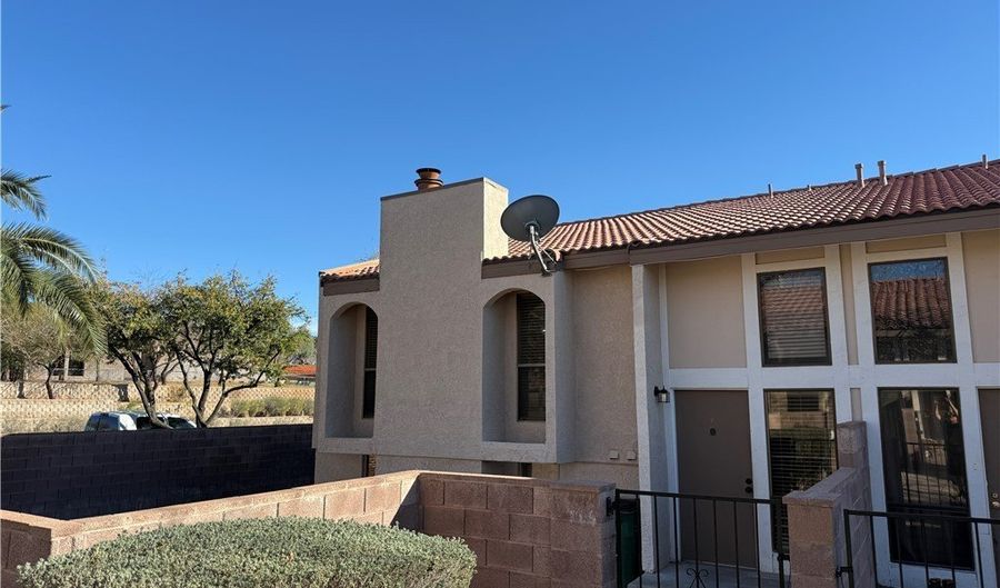 1302 Georgia Ave B, Boulder City, NV 89005 - 2 Beds, 2 Bath